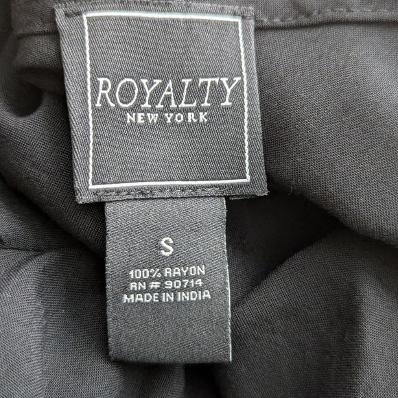 Royalty NY Black Wide Leg Flowy Asymmetrical Harem Romper Jumpsuit Rayon S - Picture 5 of 9